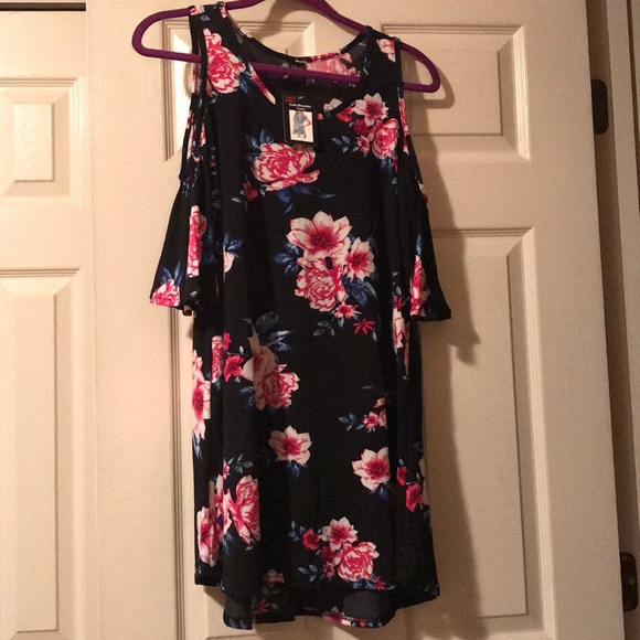 ladies beach coverups